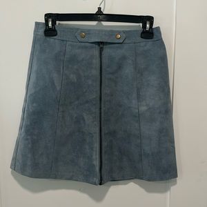 Suede zipper closure skirt